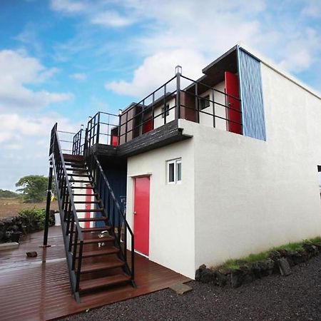 Ian Guesthouse Jeju Extérieur photo